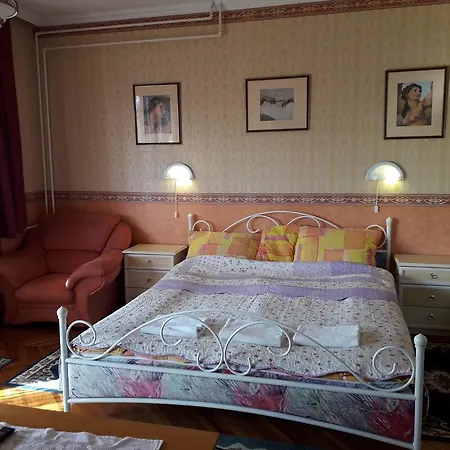 Apartment Arpad-haz Gyula